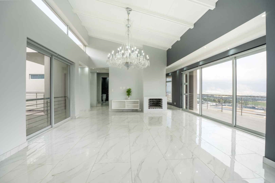 5 Bedroom Property for Sale in Fairhaven Country Estate Western Cape